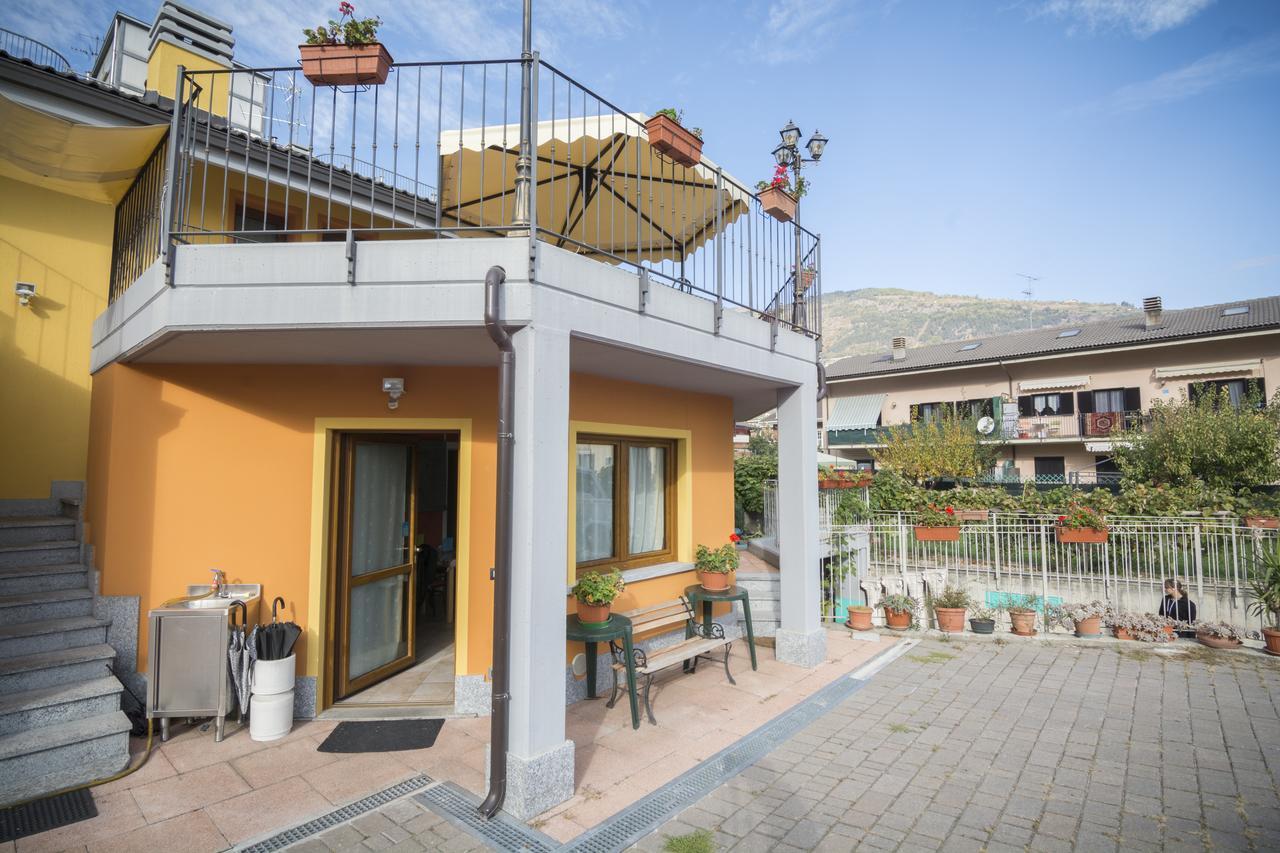 La Casa Del Grillo 1 Bed and Breakfast Αόστα Εξωτερικό φωτογραφία